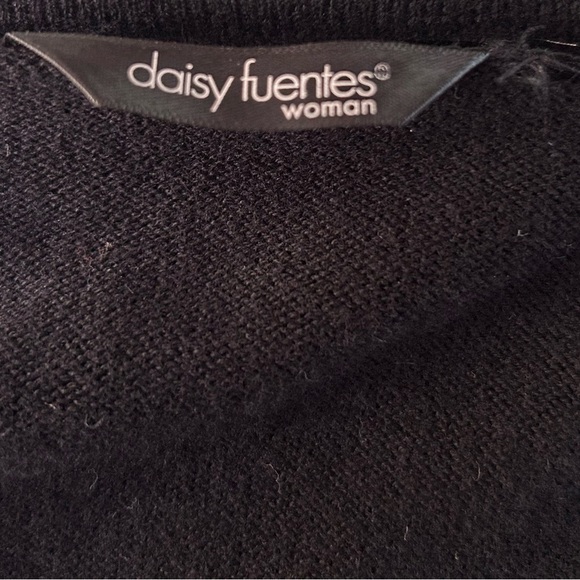 Top Daisy Fuentes woman’s size 2 xlarge black cardigan sweater shirt - Picture 4 of 5